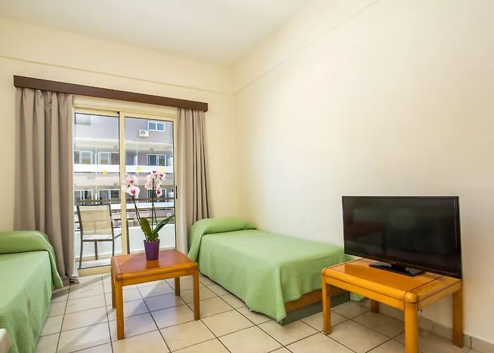Hotel Royal 2*