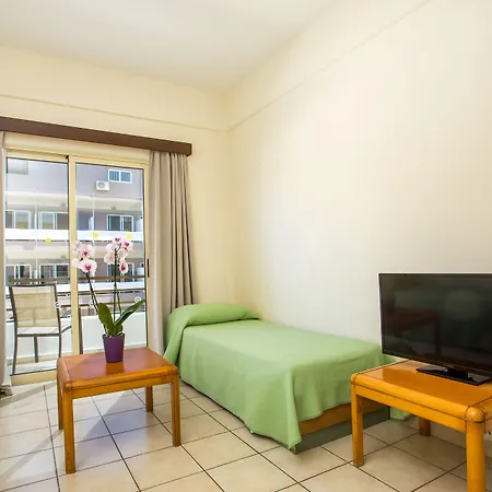Otel Royal 2*